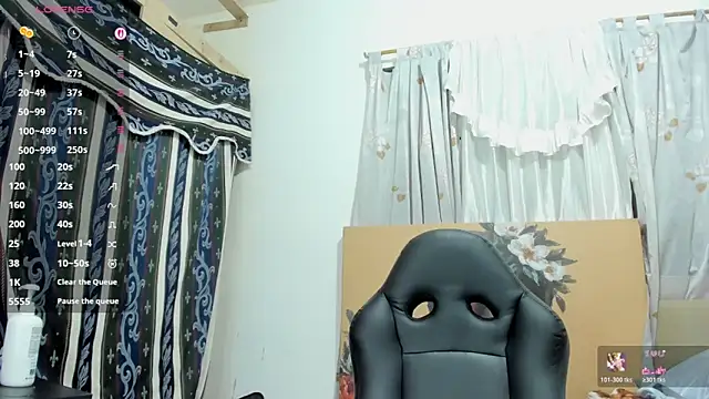 lilybaudyn  online show from February 2026 05:03:02 PM