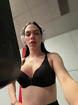 Carlita cute online show from February 2026 07:32:01 PM