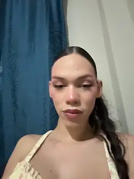 Carlita cute online show from April 2026 10:45:02 PM