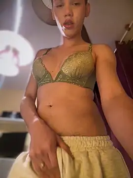Carlita cute online show from October 2025 04:07:02 PM