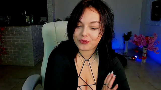 Daniela Kitty  online show from November 2025 10:04:02 AM