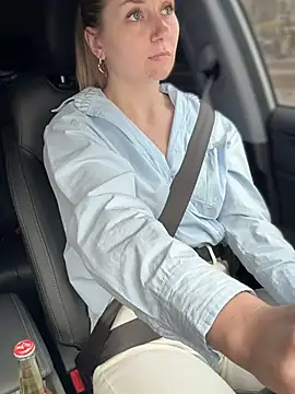 Snapshot of Crazy-Rosa chatting on February 2025 11:10:02 AM Crazy-Rosa online show from February 2025 11:10:02 AM