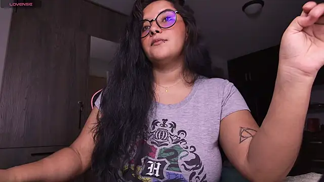 Steph moon  online show from November 2025 11:30:01 PM