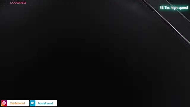 Steph moon  online show from March 2026 07:02:02 PM