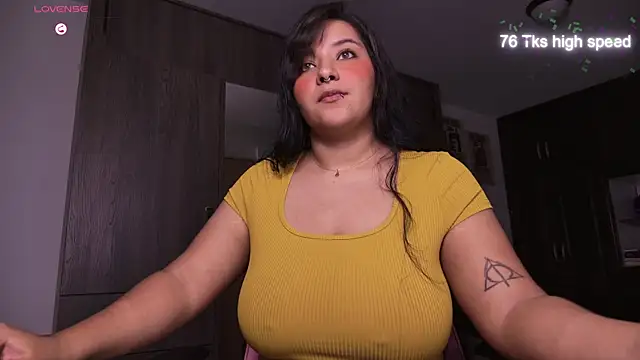 Steph moon  online show from November 2025 12:43:01 AM