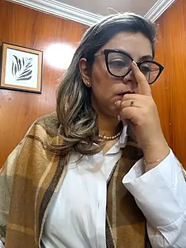 Cata Office-12 online show from September 2025 01:56:01 PM