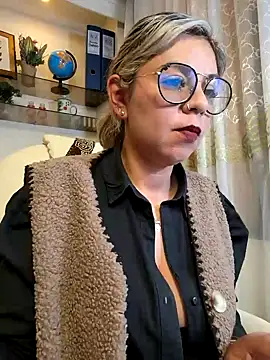 Cata Office-12 online show from January 2025 05:17:01 PM