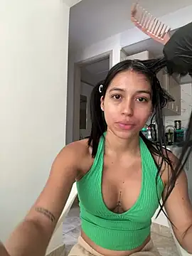 LinayAndValenMVP online show from March 2026 06:04:01 PM