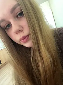 Marylallka5 online show from March 2026 06:24:02 AM