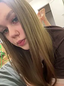 Marylallka5 online show from February 2026 03:24:01 PM