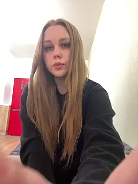 Marylallka5 online show from April 2026 05:58:02 AM