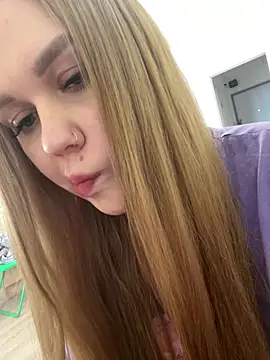 Marylallka5 online show from March 2026 12:28:02 PM