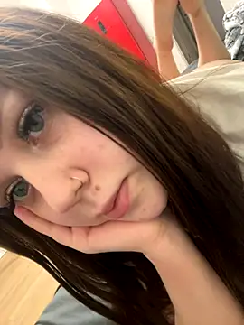 Snapshot of Marylallka5 chatting on September 2025 04:51:01 PM Marylallka5 online show from September 2025 04:51:01 PM