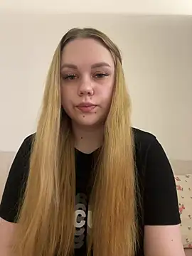 Marylallka5 online show from June 2026 08:09:01 PM