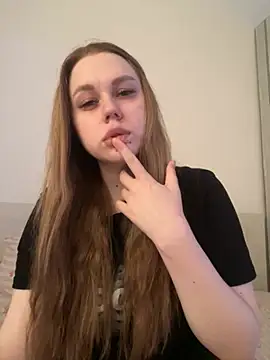 Marylallka5 online show from July 2026 01:36:02 PM