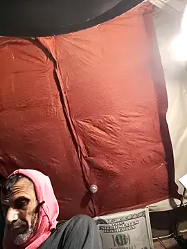 Snapshot of Gillygilly76 chatting on November 2025 01:55:02 AM Gillygilly76 online show from November 2025 01:55:02 AM