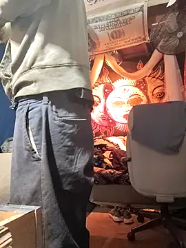 Snapshot of Gillygilly76 chatting on March 2025 10:00:02 AM Gillygilly76 online show from March 2025 10:00:02 AM