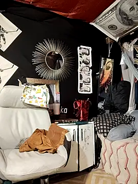 Snapshot of Gillygilly76 chatting on November 2025 12:25:01 AM Gillygilly76 online show from November 2025 12:25:01 AM