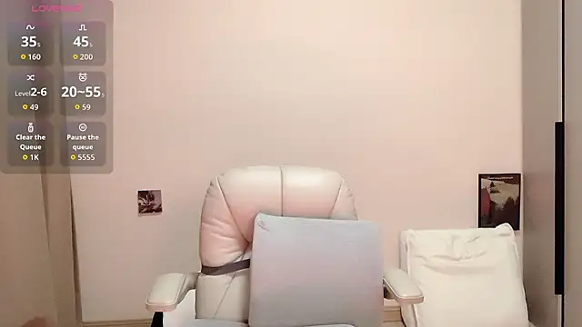 hhjiaxuan online show from April 2026 03:57:02 PM