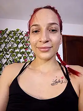 ValeryThunder online show from December 2025 09:41:01 PM