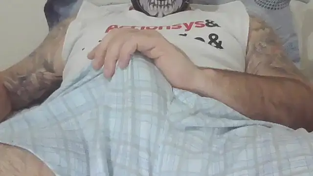 LorddVikingg online show from November 2025 02:45:02 AM