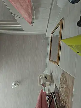 valery mora online show from March 2026 02:22:02 PM