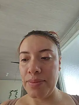 valery mora online show from February 2026 04:28:02 PM