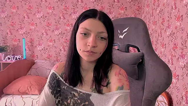 Lolly Haze online show from February 2026 05:49:01 AM