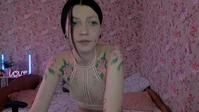 Lolly Haze online show from December 2025 04:59:01 AM