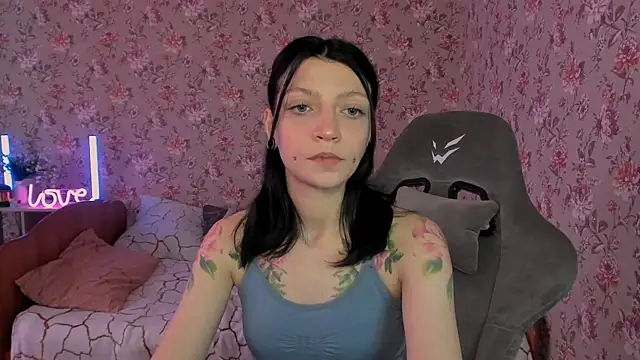 Lolly Haze online show from December 2025 04:39:02 AM