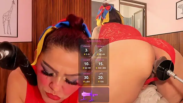 Snapshot of Aaliyah_Padron chatting on June 2026 01:39:02 PM Aaliyah Padron online show from June 2026 01:39:02 PM