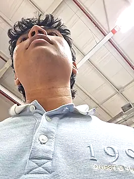  Ottis  online show from November 2025 06:56:01 PM