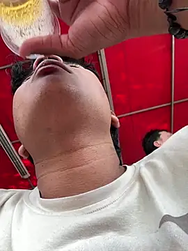  Ottis  online show from February 2026 01:33:01 PM