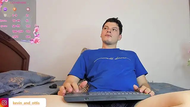  Ottis  online show from April 2026 08:36:02 PM