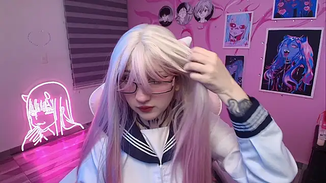 Miwa violet online show from May 2026 01:57:01 AM