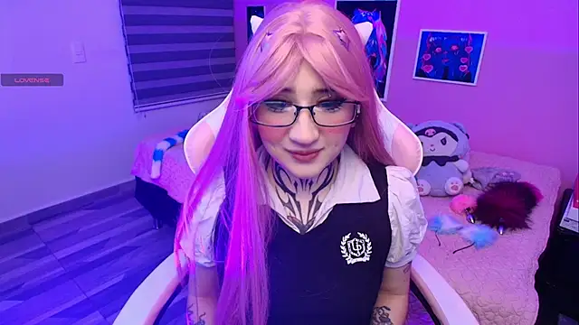 Miwa violet online show from April 2026 12:52:02 AM