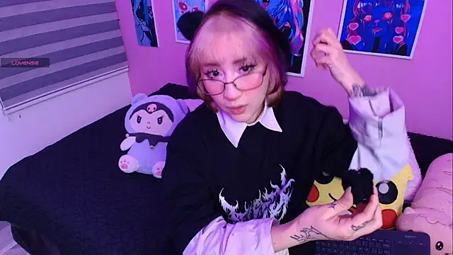 Miwa violet online show from December 2025 12:13:02 AM