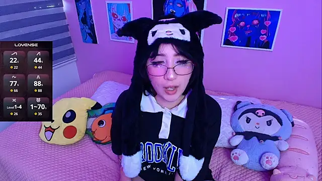 Miwa violet online show from December 2025 08:35:02 PM