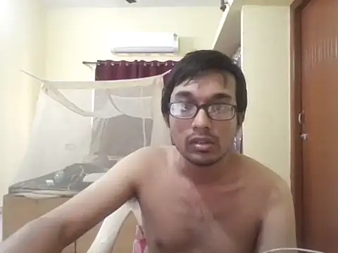 THE NAKED BOY online show from November 2025 05:01:01 AM