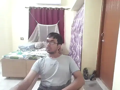 THE NAKED BOY online show from May 2026 03:03:02 AM