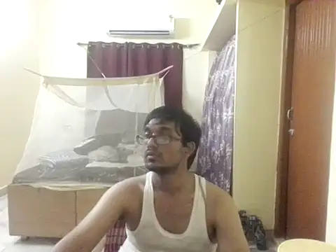 THE NAKED BOY online show from May 2026 12:31:01 PM