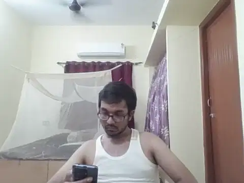 THE NAKED BOY online show from November 2025 02:32:01 PM