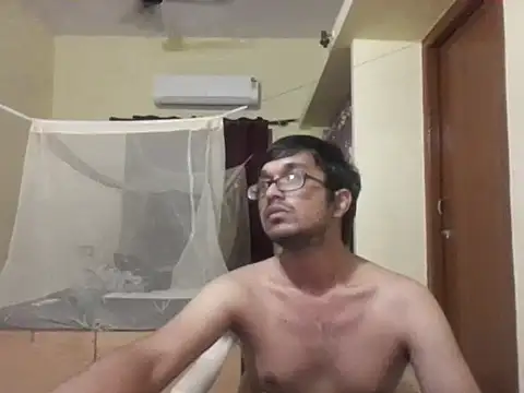 THE NAKED BOY online show from November 2025 12:41:01 PM