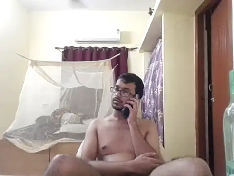 THE NAKED BOY online show from December 2025 12:53:01 PM