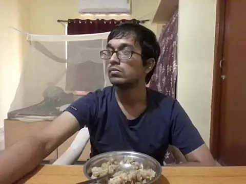 THE NAKED BOY online show from November 2025 06:17:02 AM