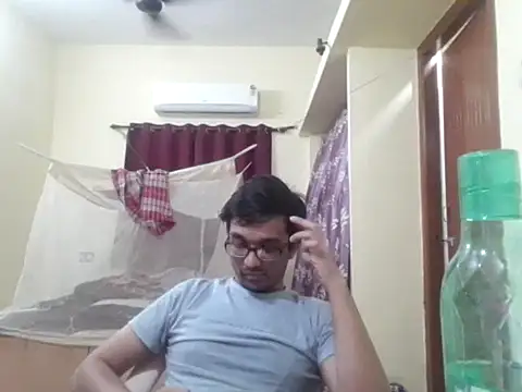 THE NAKED BOY online show from February 2026 04:25:01 PM