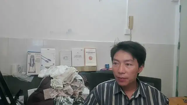 Snapshot of xhqds chatting on June 2026 03:12:02 PM xhqds online show from June 2026 03:12:02 PM