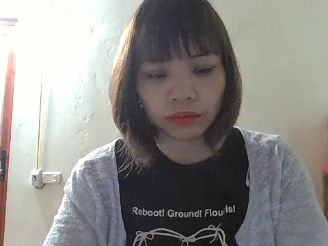 Snapshot of Angela-Eira chatting on October 2025 08:50:02 PM Angela-Eira online show from October 2025 08:50:02 PM