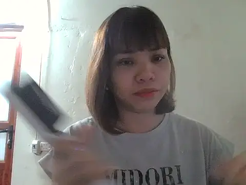 Angela-Eira online show from November 2025 12:20:01 AM