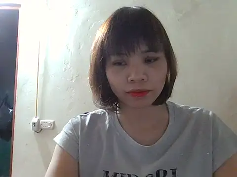 Snapshot of Angela-Eira chatting on September 2025 12:01:01 PM Angela-Eira online show from September 2025 12:01:01 PM